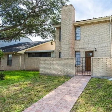 Rent this 3 bed house on 1121 Redbud Ave in McAllen, Texas