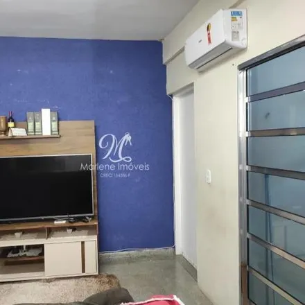 Buy this 2 bed house on Rua Benedito de Paula Cordeiro in Conjunto Habitacional São José, Campo Limpo Paulista - SP
