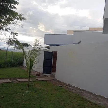 Buy this 2 bed house on Praça Doutor José Alberto Monteiro César in Mombaça, Pindamonhangaba - SP