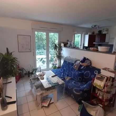 Image 1 - Rue le Verrier, 37300 Joué-lès-Tours, France - Apartment for rent