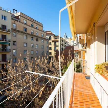 Image 8 - Carrer de Ríos Rosas, 46, 08006 Barcelona, Spain - Apartment for rent