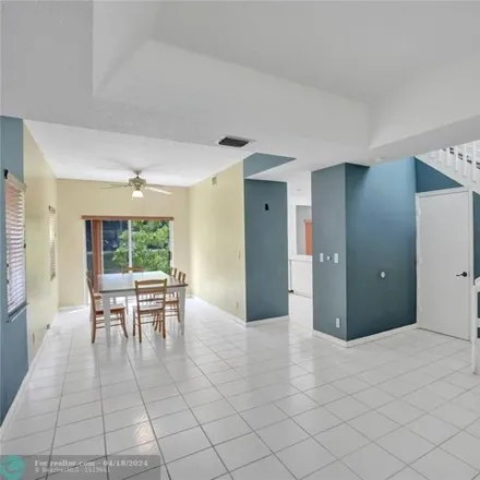 Image 9 - 3423 Northwest 108th Terrace, Coral Springs, FL 33065, USA - House for sale