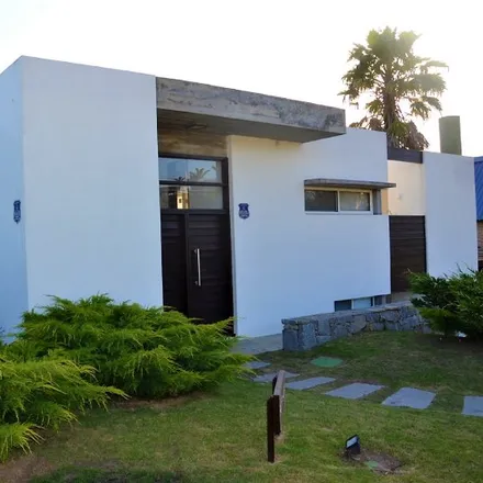 Buy this studio house on Ocelotes 2 in 20000 El Chorro, Uruguay