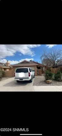 Buy this 3 bed house on 2323 South Don Roser Drive in Las Cruces, NM 88011