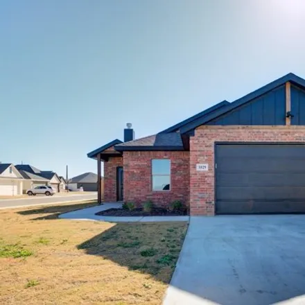 Buy this 4 bed house on Fulton Avenue in Lubbock, TX 79416