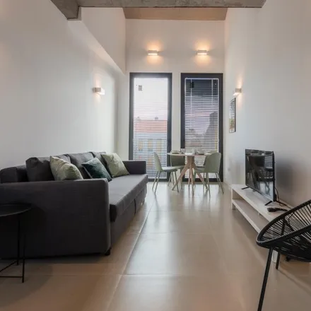 Rent this studio apartment on Carrer de Felip de Gauna in 25, 46011 Valencia