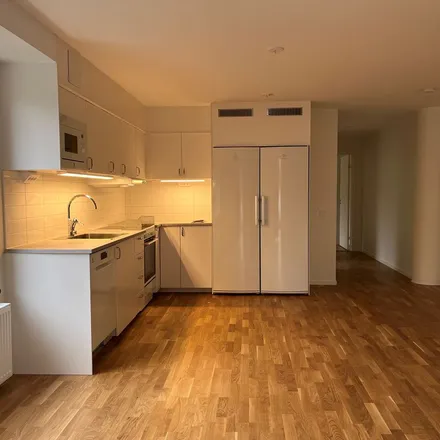 Rent this 3 bed apartment on Valhallavägen in 371 41 Karlskrona, Sweden