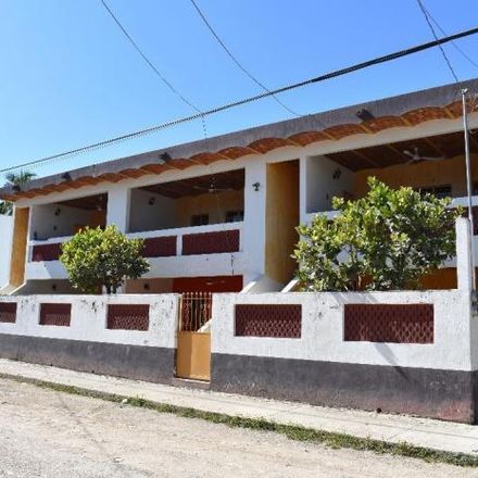 Rent this 10 bed apartment on Avenida Emiliano Zapata in Colonia Cedros, 63727 La Peñita de Jaltemba
