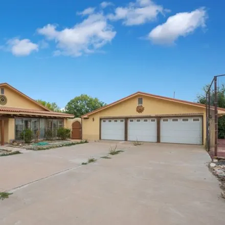 Image 2 - 31 Rundles Lane, Los Chaves, Valencia County, NM 87002, USA - House for sale