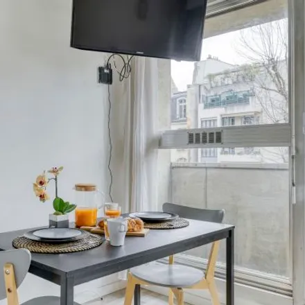 Image 2 - 26 Rue de l'Amiral Hamelin, 75116 Paris, France - Apartment for rent