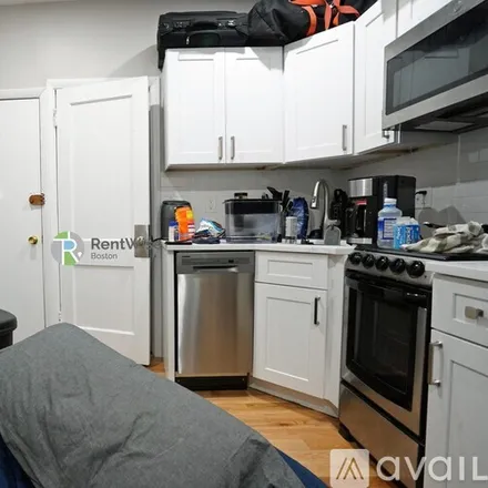 Rent this 1 bed apartment on 50 Park Vale Ave