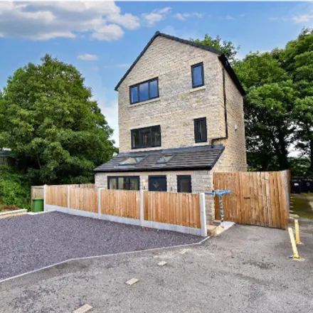 Image 1 - St Philips Court, Lindley, HD3 3BE, United Kingdom - House for sale