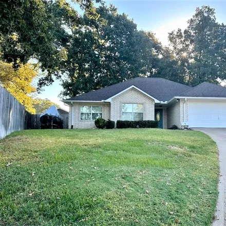 Buy this 3 bed house on 398 Shadow Wood Drive in Palestine, TX 75801