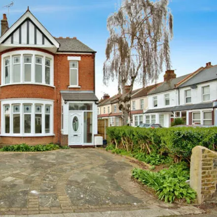 Buy this 4 bed house on Stornoway Road in Southend-on-Sea, SS2 4GX