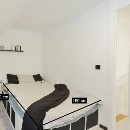 Rent this 2 bed apartment on 3530 Houthalen-Helchteren