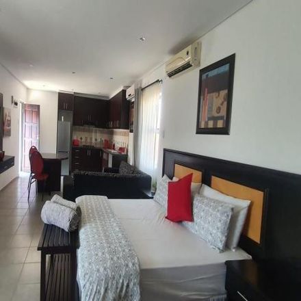 Rent this 1 bed townhouse on Chris Hani Road in Park Hill, Durban North