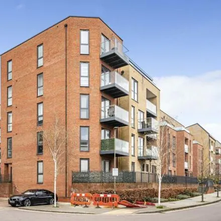 Buy this 3 bed apartment on Stonegrove in London, HA8 7TJ