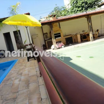 Buy this 3 bed house on Rua Passa Quatro in Alto dos Caiçaras, Belo Horizonte - MG