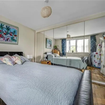 Image 9 - 171 Seagrave Road, London, SW6 1RP, United Kingdom - Apartment for sale