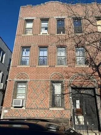 Image 1 - 589 East 93rd Street, New York, NY 11236, USA - Townhouse for sale