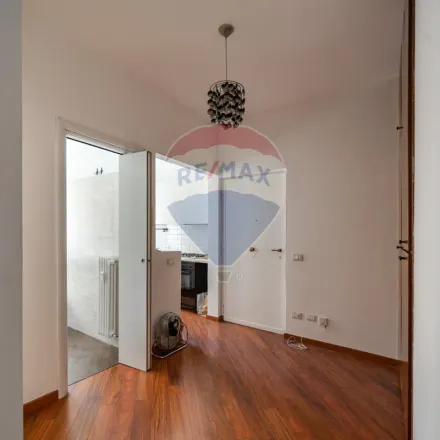 Image 3 - Via Michelino da Besozzo, 20156 Milan MI, Italy - Apartment for rent