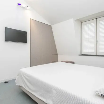 Rent this 2 bed apartment on Uitbelderstraat 1A-01 in 6211 SL Maastricht, Netherlands