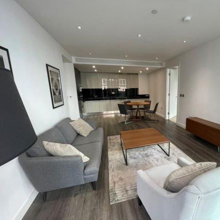 Rent this 2 bed apartment on Meranti House in Goodman's Stile, London