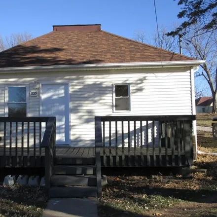 Buy this 3 bed house on 1739 South Main Street in Centerville, IA 52544