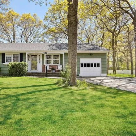 Buy this 3 bed house on 123 West Tiana Road in Southampton, Hampton Bays