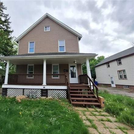 Rent this 2 bed house on 19608 Pawnee Avenue in Cleveland, OH 44119