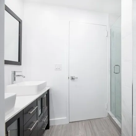 Image 7 - Morton Williams, 1066 3rd Avenue, New York, NY 10035, USA - Apartment for rent