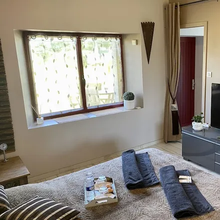 Rent this 1 bed house on Sèvremoine in Maine-et-Loire, France