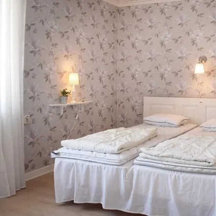 Rent this 2 bed apartment on 598 71 Södra Vi