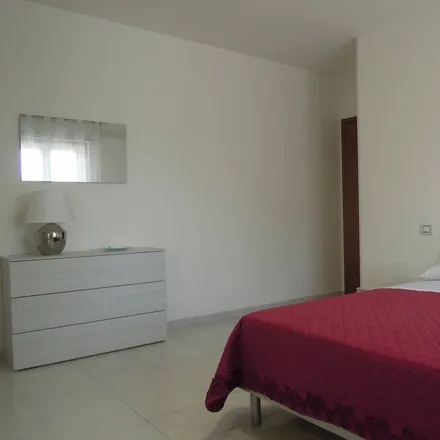 Image 4 - Taranto, Italy - Apartment for rent
