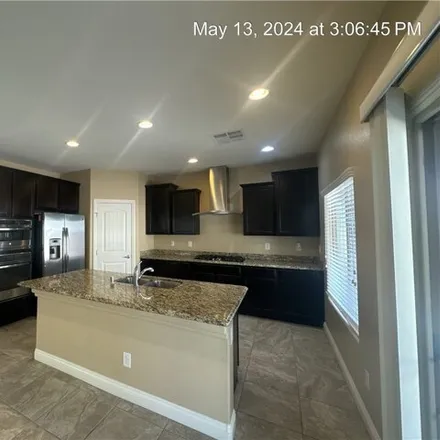 Image 4 - 8080 North Crushed Velvet Place, Las Vegas, NV 89166, USA - House for rent