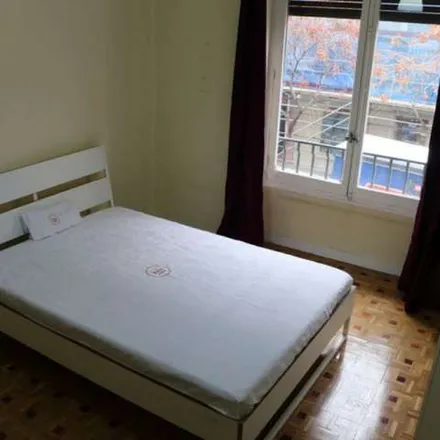 Rent this 8 bed apartment on Madrid in Caja Rural Castilla-La Mancha, Calle de Fernández de los Ríos