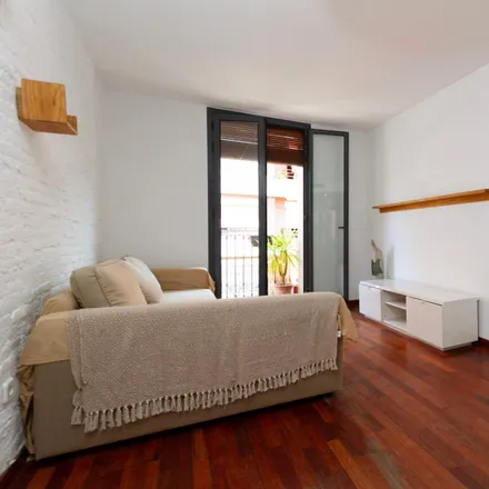 Image 3 - Carrer del Clot, 47, 08018 Barcelona, Spain - Apartment for rent