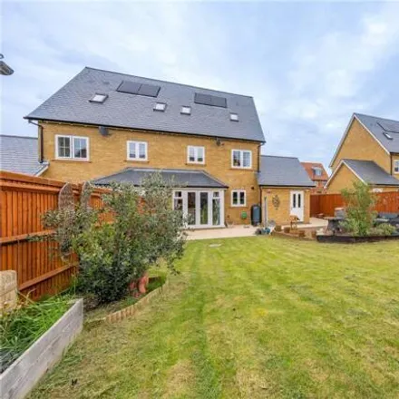 Image 2 - Caldecott Road, Maidstone, ME16 9GD, United Kingdom - Townhouse for sale