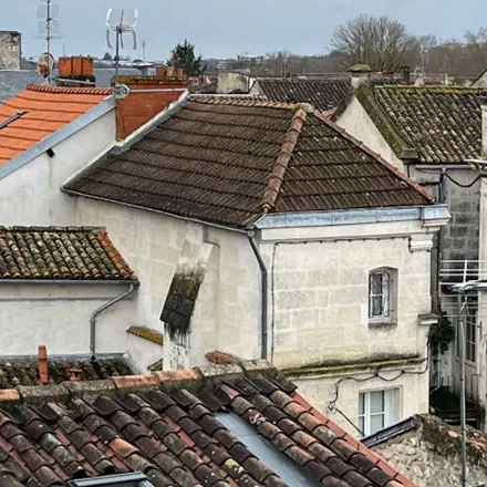 Rent this 4 bed apartment on 1 Rue Pasteur in 17100 Saintes, France