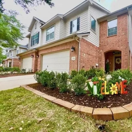 Rent this 3 bed townhouse on 5327 Timber Court Hollow in Harris County, TX 77084