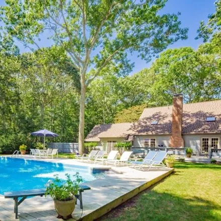 Rent this 4 bed house on 647 Narrow Ln in Sagaponack, New York