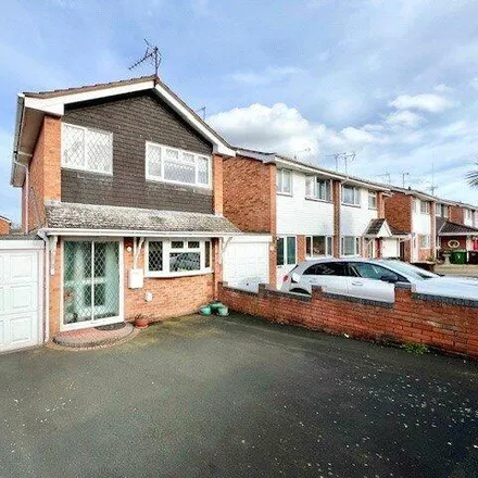 Buy this 3 bed house on Cherry Tree Walk in Stourport-on-Severn, DY13 0JR