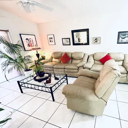 Image 5 - 14948 Southwest 36th Terrace, Miami-Dade County, FL 33185, USA - House for sale
