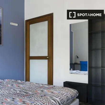 Image 3 - Via Strabone, 20159 Milan MI, Italy - Room for rent