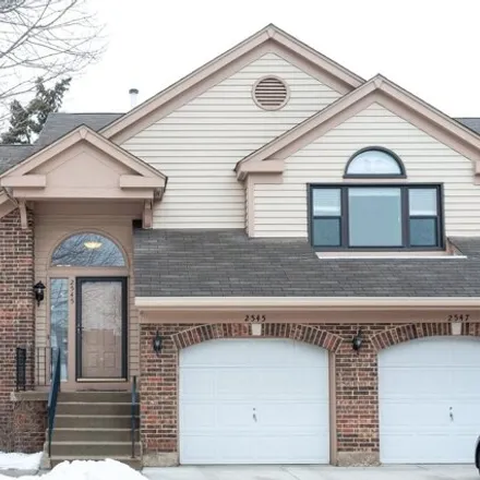 Rent this 3 bed house on Banyan Tree Lane in Buffalo Grove, Lake County
