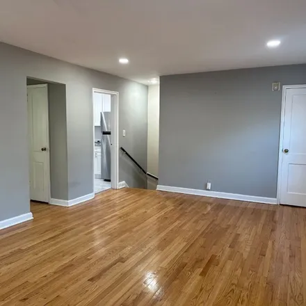 Rent this 1 bed apartment on 182 Central Avenue in Englewood, NJ 07631
