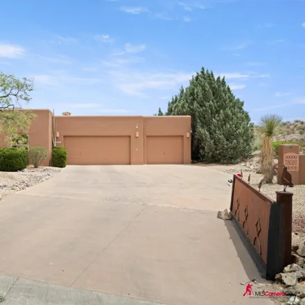 Buy this 3 bed house on 10001 Tuscany Drive in Doña Ana County, NM 88007