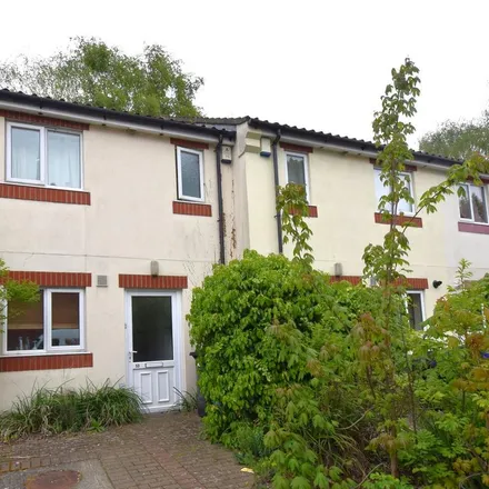 Rent this 4 bed townhouse on Langley Walk in Norwich, NR2 4NH