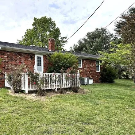 Image 7 - 100 E Old State Rd, Scottsville, Kentucky, 42164 - House for sale