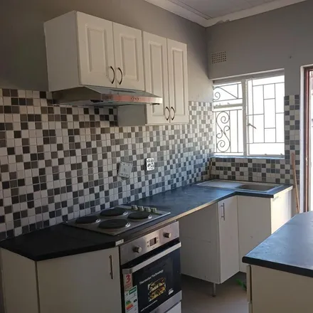 Image 9 - 97 Buitekant Street, Cape Town Ward 8, Western Cape, 7560, South Africa - Duplex for rent